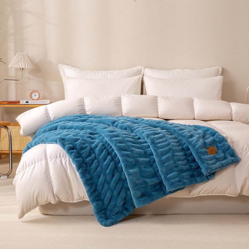BBEE SOLUTIONS Faux Rabbit Fur Throw Blanket | Ultra Soft Plush Double-Sided Blanket for Couch & Bed