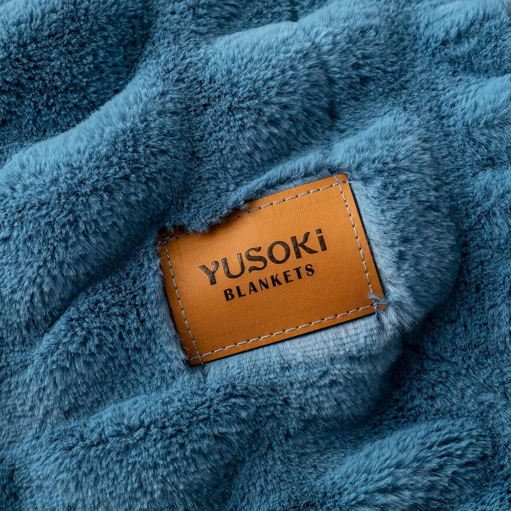 BBEE SOLUTIONS Faux Rabbit Fur Throw Blanket | Ultra Soft Plush Double-Sided Blanket for Couch & Bed